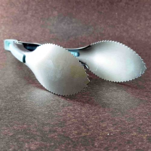 Cleste pentru salate din metal cu maner silicon